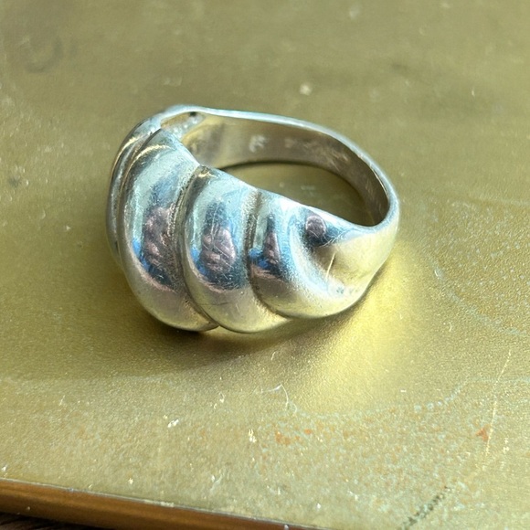 Sterling Silver fluted shrimp-style chunky ring, vintage, Classic - Picture 3 of 4